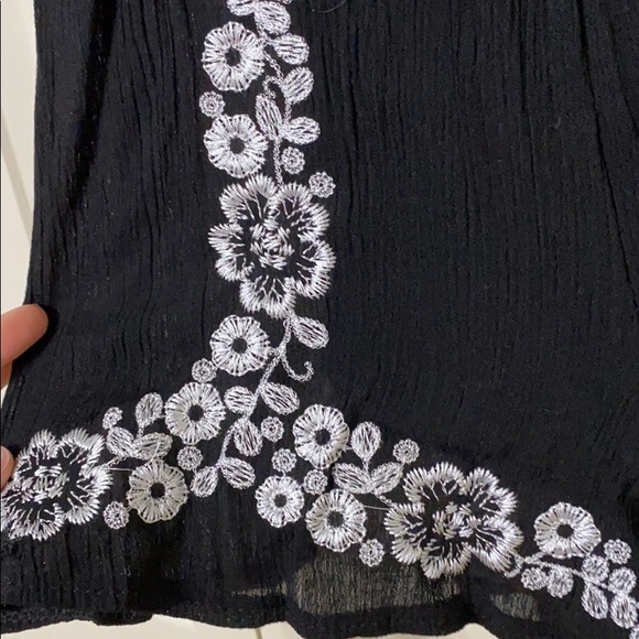 Romper - Picture 2 of 2